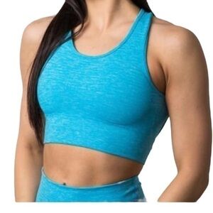 Alphalete Vault Bra Women's High-Impact Seamless Sports Bra in blue size small